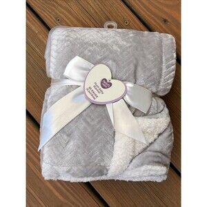 Parents Choice Royal Plush Baby Blanket Gray White Sherpa Herringbone New